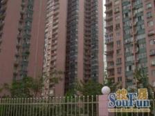 公安大楼上1房,诚意出售中间楼层诚意卖近徐家汇公园