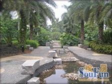 国际公馆二期四房,带60平花园,户型通透