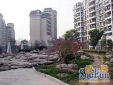 一梯两户,顶楼复式,带露台