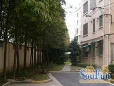 精装一房,装修15万,满五买进高,业主诚意卖!拎包住