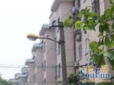 近地铁口,一梯两户,采光好,低密度小区,停车方便