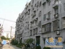 低层 出入方便 南北通风 采光好 楼间距宽 着急卖
