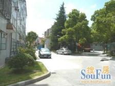 一梯两户,南北通透,近地铁,精装修,诚意出售