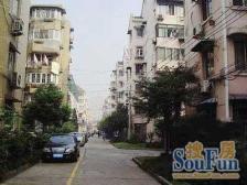 电梯直达入户,不用走半层,采光好,位置安静