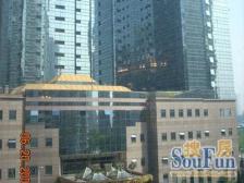 业主诚意出售,精装一房可看江,外地人可直接购买!!