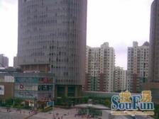 高区景观,北看三件套,边套全明,使用面积大,采光好