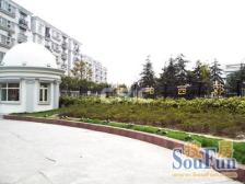 中间楼层,电梯房 南北通透大两房