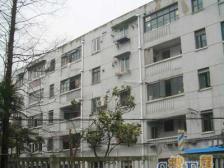 地铁口小区,美丽家园中,低总价两室户