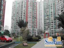 楼层好,房龄新,配套设施齐全,交通便利