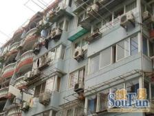 一房一厅,带院子,看房有钥匙,一梯两户,采光不遮挡