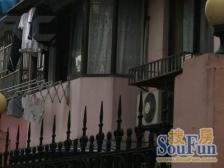 上绿苑,南北通一房,全明户型,满五税少,家具家电全送随时看房