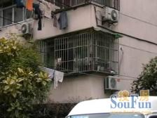 电梯房 淞虹路D铁500米 三房一厅 中间楼层 西边套全明!