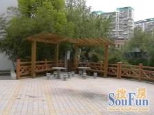 优质电梯两房,南北通透,精装修拎包入住,地铁口600m