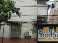 中高区楼层,采光视野无遮挡,业主诚意出售,看房方便