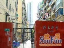 低单价,低总价,大面积两房,诚意出售,看房方便。