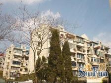 中间楼层,全明户型,南北两房近地铁配套成熟一梯两户