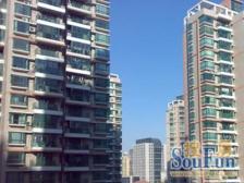 万里网红小区,新出房源三房,业主诚心出售,看房方便