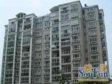 位置好 13年房龄 精装修大两房 拎包入住 亮堂堂