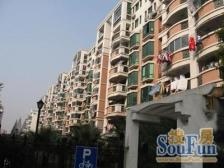 顶楼复式,有露台,得房率高,近地铁