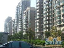 此房近地铁、全明毛坯三房、总价低、诚心出售!!