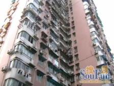 内环内,东外滩板块,飞机户型,3房2卫。