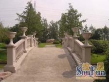 面宽25米 英式独栋别墅 三层户型 全新装修 套房