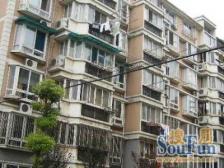 主卧朝南,环境优美,居家装修,诚意出售