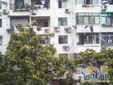 店长喊您实地看看,低总价一房,位置佳,看房方便