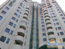 金浦花园,三室两厅两卫,精装修,满五年没有税,业主诚意出售