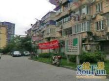 该房满五,一梯两户, 采光充足