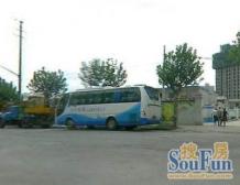 03年小区一梯两户多出30平米使用面积