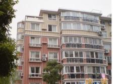 此房满五年,双南精装修,拎包入住,中间楼层