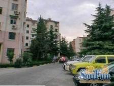 惊现好房小三房中间楼层小区花园位置