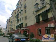 2号线淞虹路地铁口,配套齐全,出行方便!诚意出售!