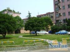 海申花园 3室2厅 南 西 北