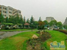 此房满五税少,采光好,户型方正