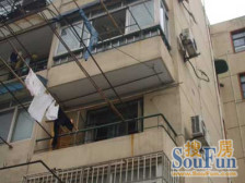 新增电梯大两房,南北通透,双阳台,小区公园位置