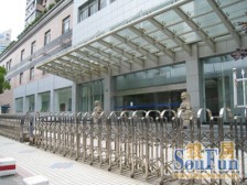 黄浦内环内 南北三房 全明户型 地铁双轨旁