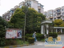 地铁口800米,80㎡双南两房,中间楼层,首付只要55万