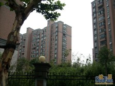 维多利华庭3室东朝向1140.00万元/套出售