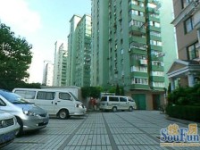 精致房源,好房出售!!距离地铁口比较近