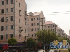 近地铁 中间楼层,拎包入住 刚需上车,业主诚意