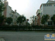 准轨交房,近G60龙湖天街,出行方便,户型正气