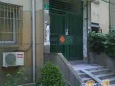 户型方正小两房 楼层好 上下楼方便 业主诚售