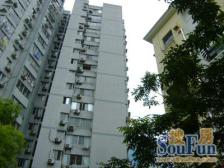 精装修 拎包入住 房型正气采光楼层好