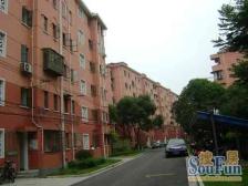 带产权车位精装拎包入住,家具全送业主诚意