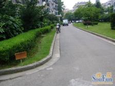 有产权车位另算无抵押,现场实勘,精装,新上房源