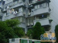 航华一村,中层双南两房,客厅朝南有窗户,当三房,诚意出售!