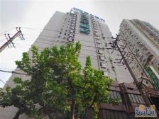 视野好,地段好,电梯房,总价低,看陆家嘴东方明珠