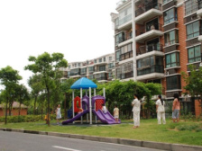 双卧朝南,全明飞机户型,得房率高,精装拎包住。